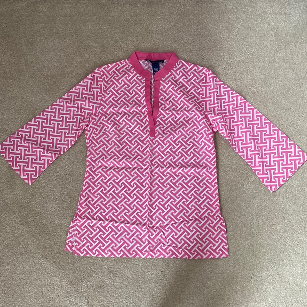 Preppy Cape Madras pink and white tunic. Size Small. Like new condition.